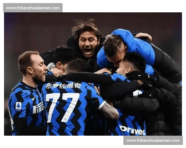 诺里斯社媒晒 “美好周末”：墨西哥站 30 秒大胜登顶积分榜